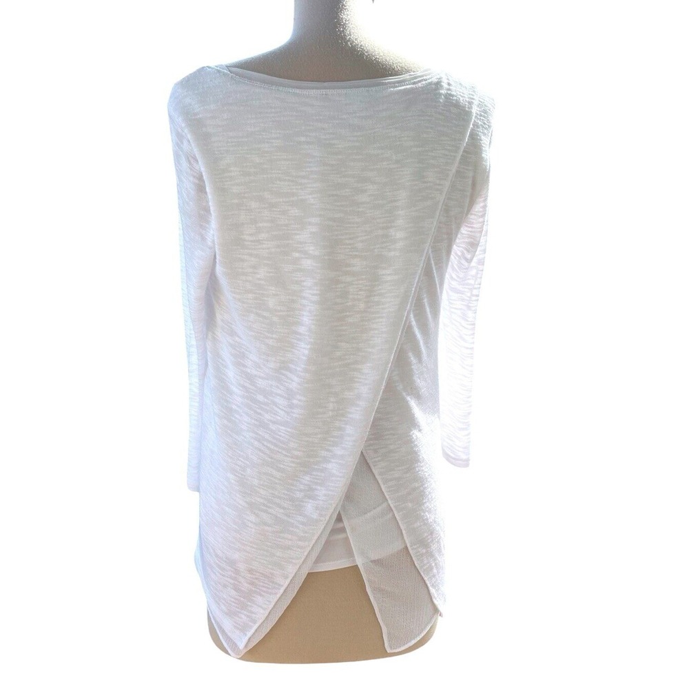 White House Black Market Minimalist Top Long Sleeve Split Back White Size M - Picture 2 of 6
